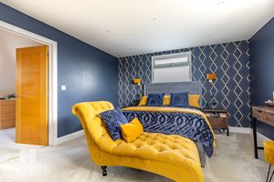 Photo 18- click for photo gallery